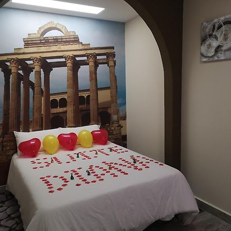 Eres Emerita "Apartamentos & Suites" Μέριδα Εξωτερικό φωτογραφία