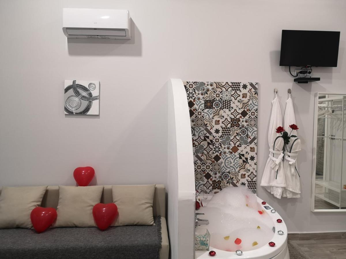 Eres Emerita "Apartamentos & Suites" Μέριδα Εξωτερικό φωτογραφία