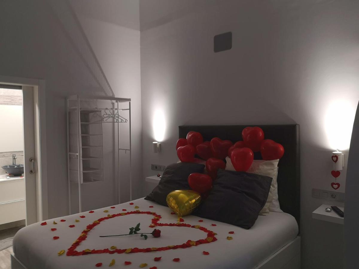 Eres Emerita "Apartamentos & Suites" Μέριδα Εξωτερικό φωτογραφία