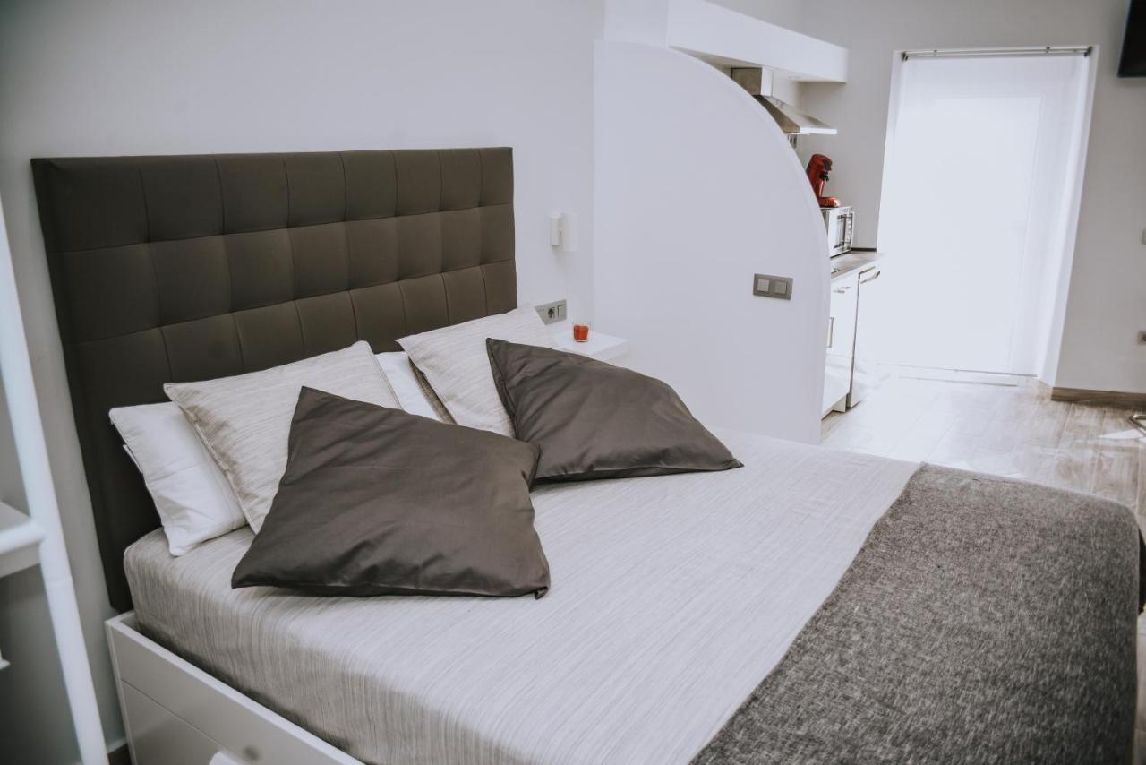 Eres Emerita "Apartamentos & Suites" Μέριδα Εξωτερικό φωτογραφία