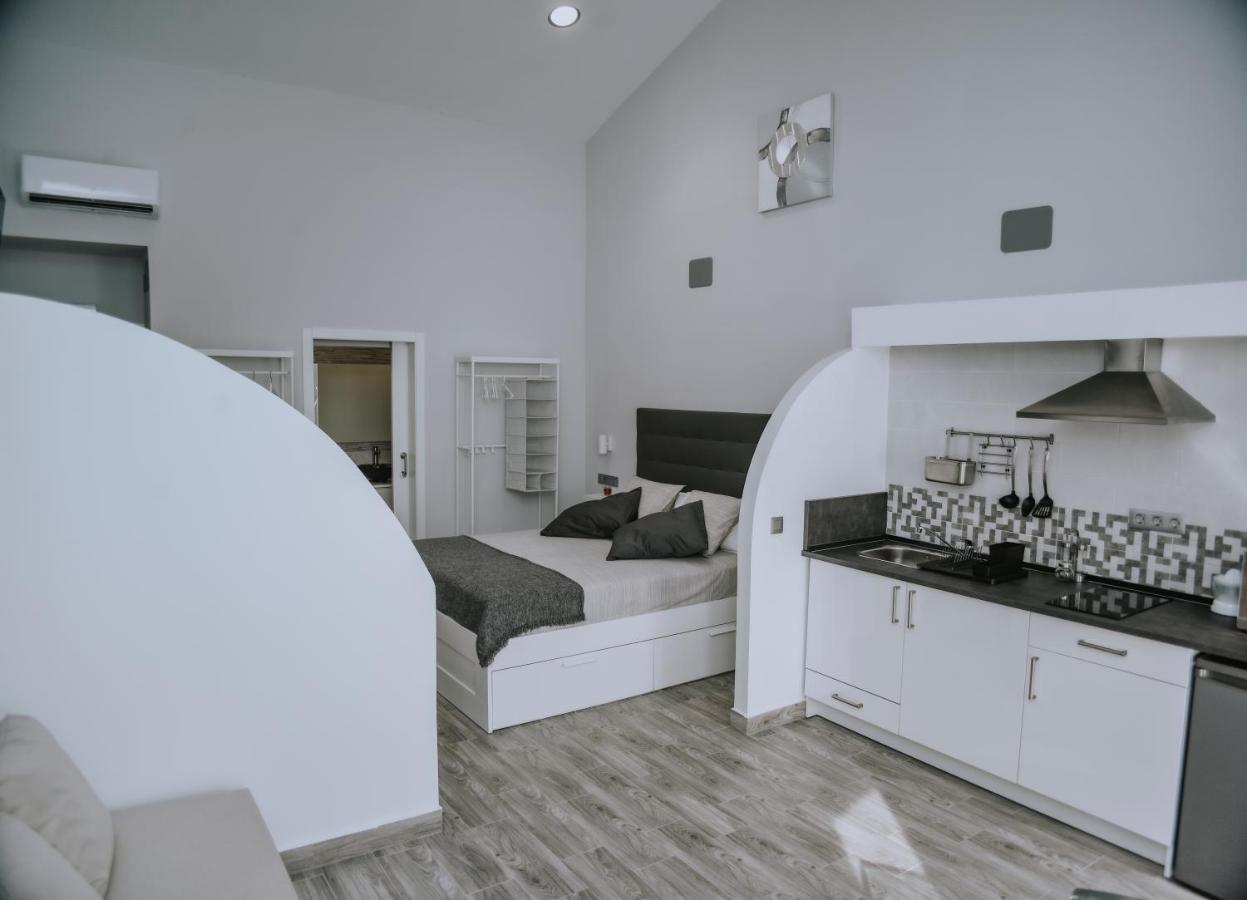 Eres Emerita "Apartamentos & Suites" Μέριδα Εξωτερικό φωτογραφία